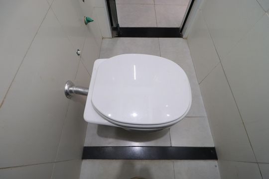 Banheiro de serviço  de apartamento para alugar com 2 quartos, 120m² em Centro, Ribeirão Preto