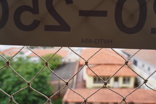 Fachada placa HVTG -894 de apartamento para alugar com 3 quartos, 60m² em Centro, Americana