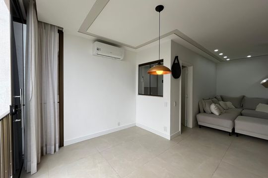 Varanda de apartamento à venda com 2 quartos, 70m² em Barra da Tijuca, Rio de Janeiro