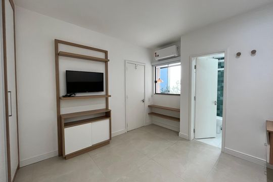 Quarto da suíte 2 de apartamento à venda com 2 quartos, 70m² em Barra da Tijuca, Rio de Janeiro