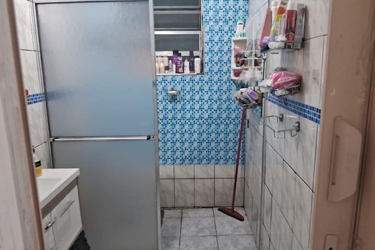 Banheiro 1 de casa para alugar com 2 quartos, 120m² em Jardim Ipanema (Zona Leste), São Paulo