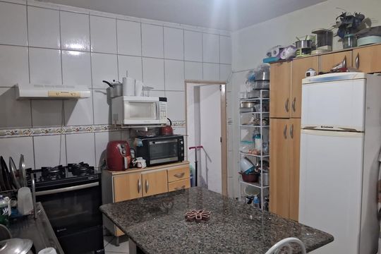 Cozinha de casa para alugar com 2 quartos, 120m² em Jardim Ipanema (Zona Leste), São Paulo