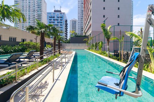 Piscina de apartamento à venda com 3 quartos, 96m² em Santo Amaro, São Paulo