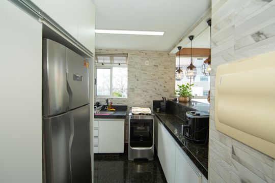 COZINHA de apartamento à venda com 2 quartos, 64m² em Buritis, Belo Horizonte