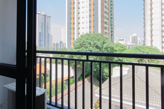 Varanda de kitnet/studio para alugar com 1 quarto, 29m² em Vila Mariana, São Paulo