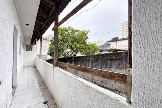 Sacada de casa para alugar com 4 quartos, 254m² em Vila Israel, São Bernardo do Campo