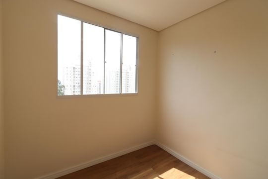 Quarto 2 de apartamento para alugar com 2 quartos, 48m² em Usina Piratininga, São Paulo