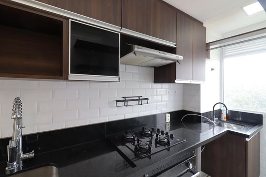 Cozinha de apartamento para alugar com 2 quartos, 48m² em Usina Piratininga, São Paulo