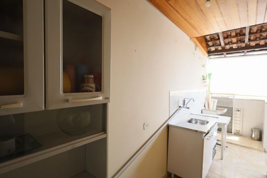 Cozinha e Área de Serviço 2 de casa à venda com 4 quartos, 175m² em Pestana, Osasco