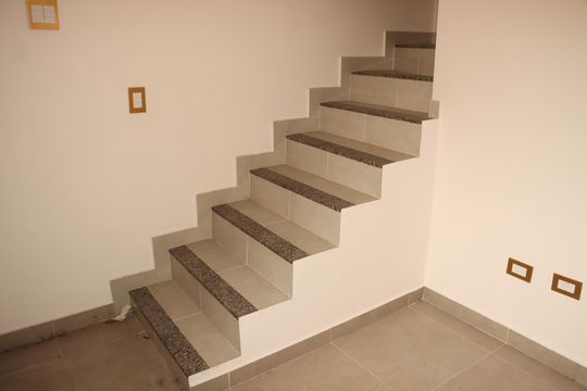 Casa à venda com 2 quartos, 42m² em Vila California, São Paulo