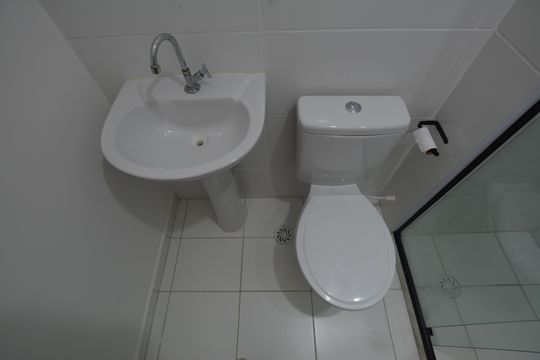 BANHEIRO de apartamento à venda com 2 quartos, 39m² em Jaguaré, São Paulo