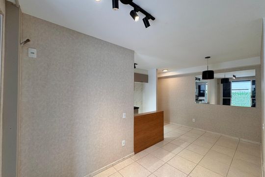 Sala de apartamento para alugar com 3 quartos, 80m² em Barra Olímpica, Rio de Janeiro