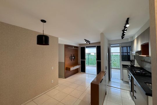 Sala de apartamento para alugar com 3 quartos, 80m² em Barra Olímpica, Rio de Janeiro