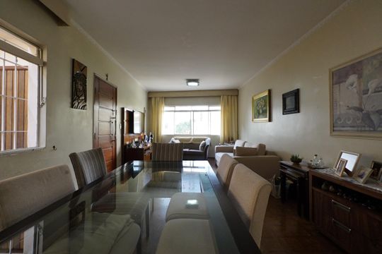 Sala de casa à venda com 3 quartos, 174m² em Vila Mariana, São Paulo