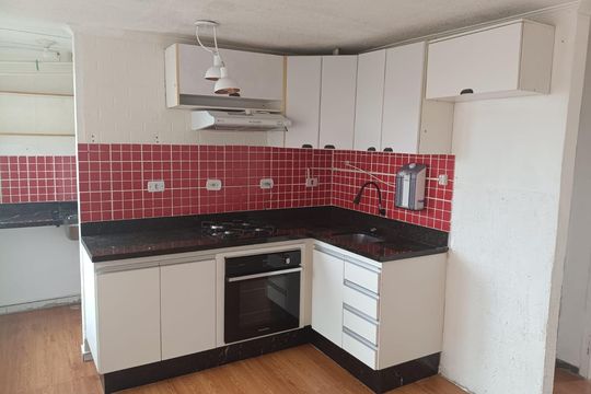 Cozinha de apartamento à venda com 2 quartos, 48m² em Centro, Barueri