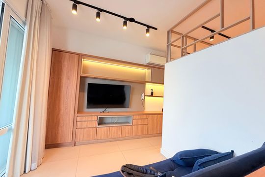 Sala/Cozinha de apartamento para alugar com 1 quarto, 48m² em Campo Belo, São Paulo