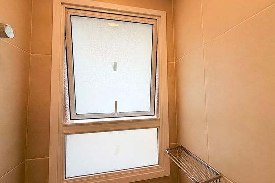 Banheiro  de apartamento para alugar com 1 quarto, 48m² em Campo Belo, São Paulo