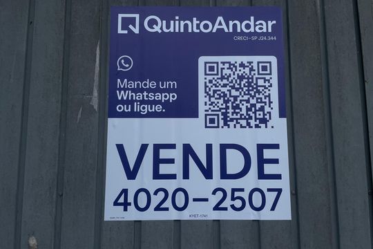 Placa KYET 1741 de casa à venda com 2 quartos, 260m² em Jardim Casa Pintada, São Paulo