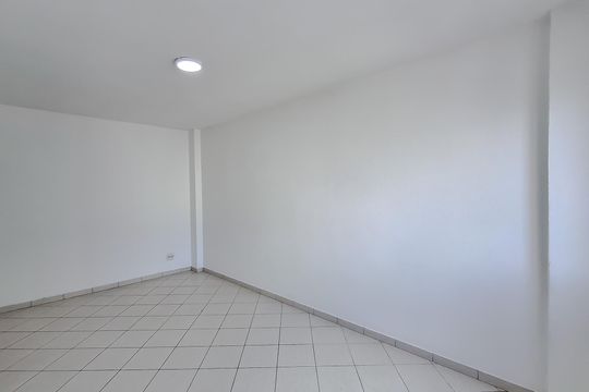Quarto de kitnet/studio à venda com 1 quarto, 30m² em Liberdade, São Paulo