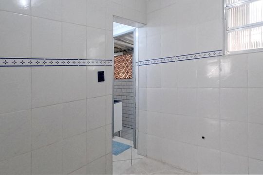 Cozinha de apartamento para alugar com 2 quartos, 53m² em Aparecida, Santos
