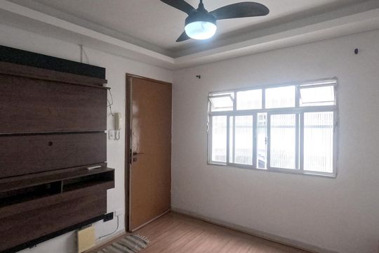 Apartamento para alugar com 2 quartos, 53m² em Aparecida, Santos