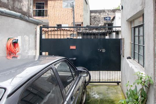 Garagem de casa para alugar com 2 quartos, 87m² em Vila Mazzei, São Paulo
