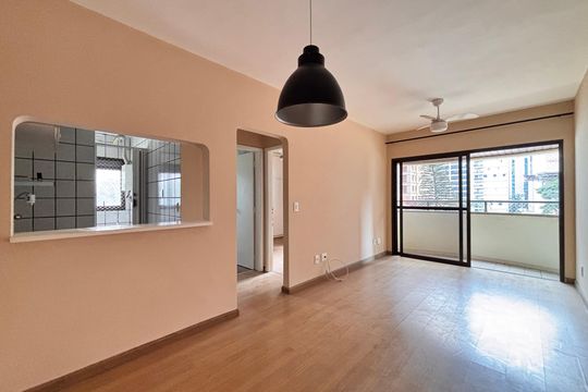 Apartamento para alugar com 1 quarto, 41m² em Indianópolis, São Paulo
