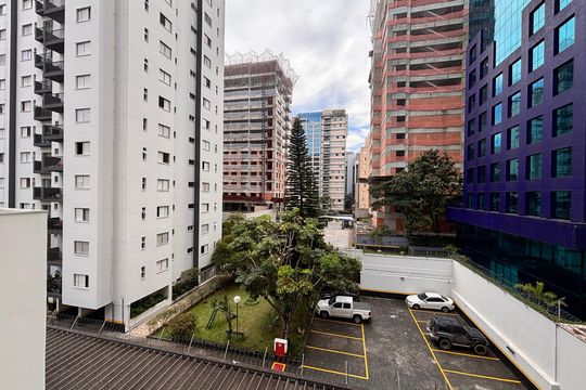 Vista de apartamento para alugar com 1 quarto, 41m² em Indianópolis, São Paulo