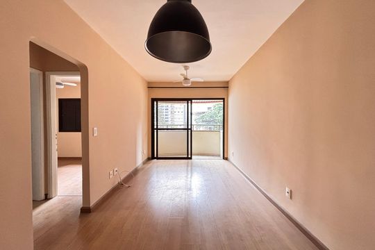Sala de apartamento para alugar com 1 quarto, 41m² em Indianópolis, São Paulo
