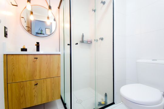 Banheiro Social de apartamento à venda com 2 quartos, 68m² em Jardim Tabatinga, Guarulhos