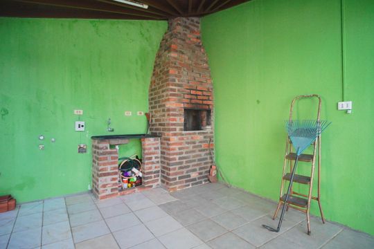 Churrasqueira de casa para alugar com 3 quartos, 173m² em Santa Teresa, São Leopoldo