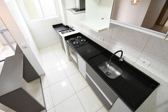 Cozinha de apartamento para alugar com 2 quartos, 54m² em Pedro Moro, São José dos Pinhais