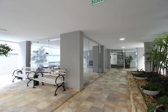 Fachada do Bloco de apartamento para alugar com 2 quartos, 85m² em Itaim Bibi, São Paulo
