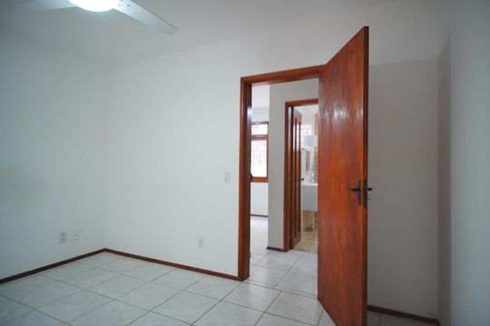 Quarto de apartamento para alugar com 1 quarto, 40m² em Petrópolis, Porto Alegre