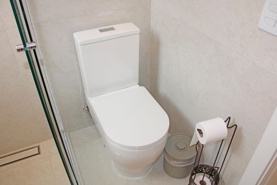 Suíte 2 Banheiro de casa de condomínio à venda com 5 quartos, 382m² em Vila Hipica, Vinhedo
