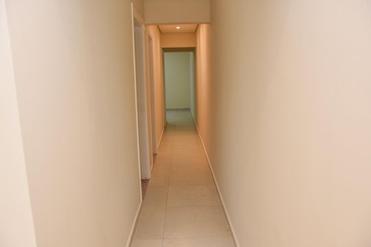 Corredor de casa para alugar com 2 quartos, 110m² em Vila Della Piazza, Jundiaí