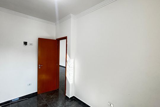 Quarto de apartamento para alugar com 2 quartos, 100m² em Vila Luzita, Santo André