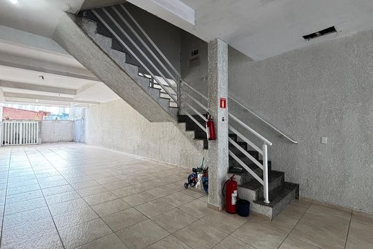 Garagem de apartamento para alugar com 2 quartos, 100m² em Vila Luzita, Santo André