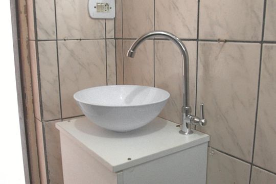 banheiro de casa para alugar com 1 quarto, 50m² em Cidade Dutra, São Paulo