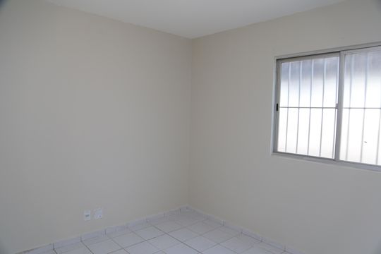 Quarto 2 de apartamento para alugar com 2 quartos, 50m² em Goiá, Goiânia