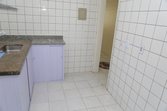 Cozinha / Área de Serviço de apartamento para alugar com 2 quartos, 50m² em Goiá, Goiânia