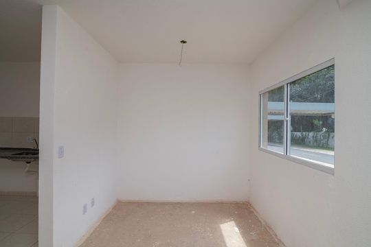 Sala de casa de condomínio à venda com 2 quartos, 65m² em Jardim São Sebastiao, Hortolândia