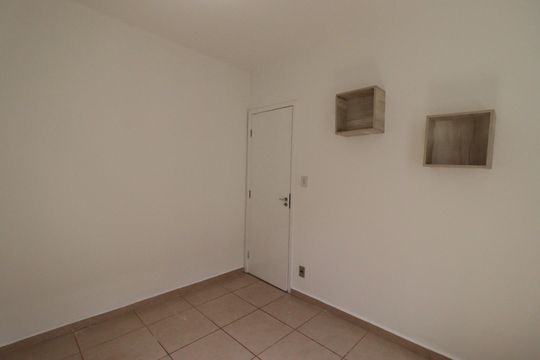 Quarto 2 de apartamento para alugar com 2 quartos, 48m² em Jardim Florestan Fernandes, Ribeirão Preto