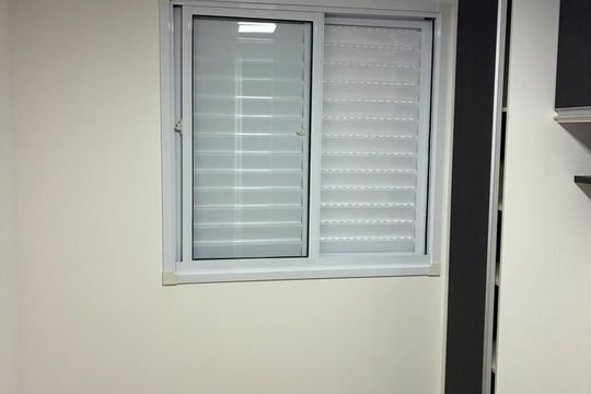 Quarto 2 de apartamento para alugar com 2 quartos, 44m² em Jardim Iris, São Paulo