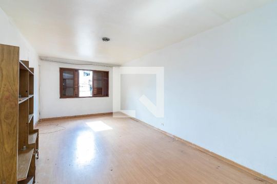 Casa à venda com 2 quartos, 65m² em Vila Roque, São Paulo