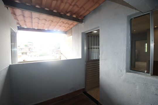 Área de Serviço de casa para alugar com 2 quartos, 55m² em Vila Jacuí, São Paulo