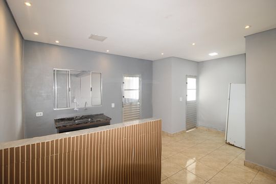 Sala/Cozinha de casa para alugar com 2 quartos, 55m² em Vila Jacuí, São Paulo