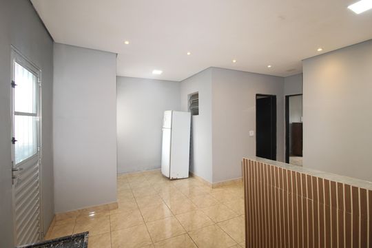 Sala/Cozinha de casa para alugar com 2 quartos, 55m² em Vila Jacuí, São Paulo