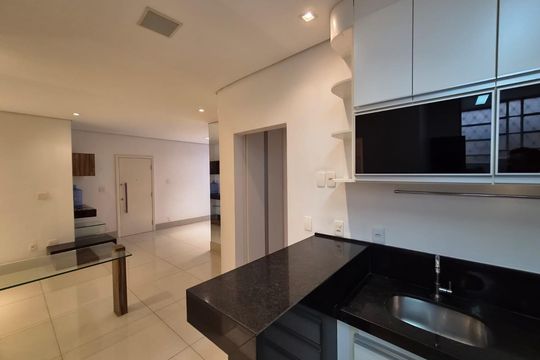Apartamento à venda com 2 quartos, 90m² em Serra, Belo Horizonte