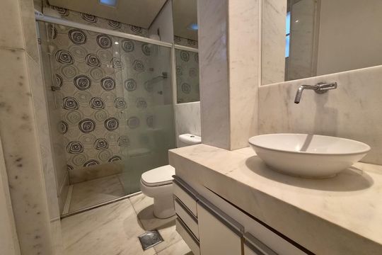Apartamento à venda com 2 quartos, 90m² em Serra, Belo Horizonte